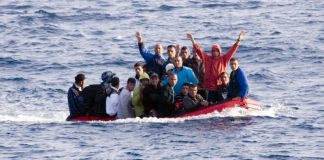 Ξαφνική αποβίβαση δεκάδων λαθρομεταναστών στην Χίο