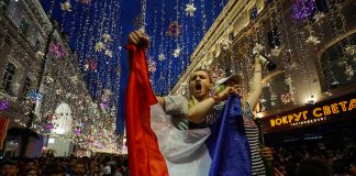 Άγνωστη τσέπωσε μετάλλιο στον τελικό του Μουντιάλ!