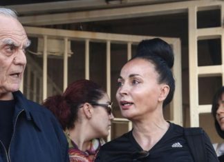 Ελεύθερη χωρίς περιοριστικούς όρους αφέθηκε μετά την απολογία της η Βίκυ Σταμάτη