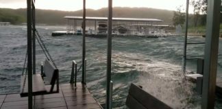 ΗΠΑ: Νεκροί και αγνοούμενοι από ανατροπή αμφίβιου οχήματος σε λίμνη