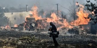 Ασύλληπτη τραγωδία: Στους 76 οι νεκροί στην Ανατολική Αττική (Εικόνες και βίντεο)