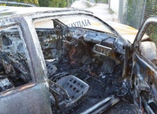 Άργος: Αυτοκίνητο εξετράπη της πορείας του και τυλίχθηκε στις φλόγες- δεν υπάρχουν νεκροί