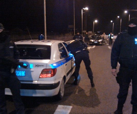 Κινηματογραφική ληστεία στην εθνική οδό, κοντά στο Πολυδένδρι