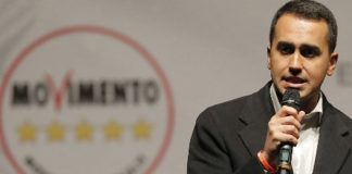 Ο αντιπρόεδρος της ιταλικής κυβέρνησης Λουίτζι Ντι Μάιο απειλεί να μη στηρίξει τους στόχους του προϋπολογισμού 2019