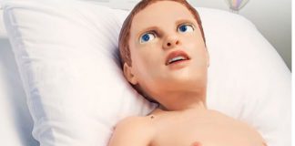 Το παιδάκι-ρομπότ που δείχνει ότι πονάει και ματώνει (Βίντεο)
