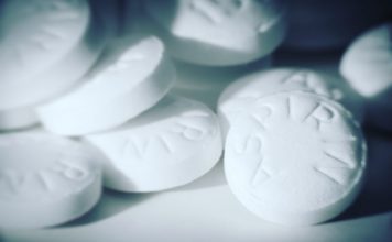 Η τακτική λήψη ασπιρίνης μειώνει τον κίνδυνο για καρκίνο ωοθηκών και ήπατος