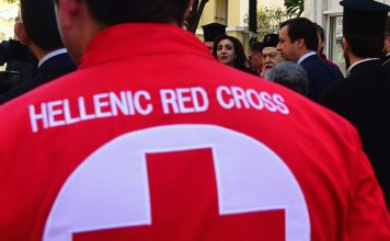 Τρίμηνη προθεσμία τον Ελληνικό Ερυθρό Σταυρό για να παραμείνει στον διεθνή οργανισμό
