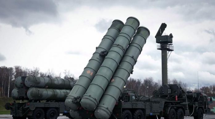 Ρωσία: Ολοκληρώθηκε η παράδοση των S-300 στη Συρία