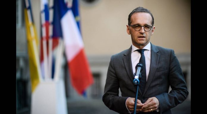 Brexit: Να εξεταστεί το ενδεχόμενο νέων διαπραγματεύσεων, τονίζει ο Χάικο Μάας