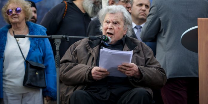 mikis-theodorakis-sullalitirio-500