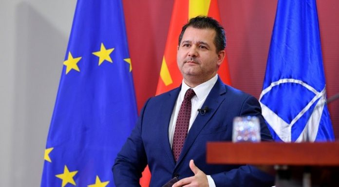Σκοπιανός εκπρόσωπος: Απόδειξη ωριμότητας και προόδου η Συμφωνία των Πρεσπών