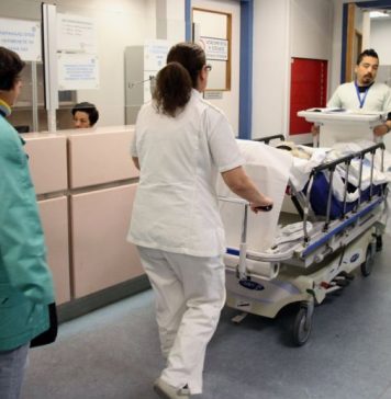 Καταγγελία σοκ από ΠΟΕΔΗΝ: “Κρύβουν τον πραγματικό αριθμό των θανάτων από την γρίπη”