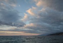 Ανοιξιάτικος ο καιρός σήμερα – Πού θα βρέξει