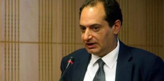 Εκτάκτως στην Κρήτη με Super Puma ο Χρήστος Σπίρτζης