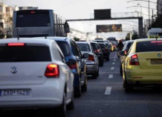 Μποτιλιάρισμα στους δρόμους πέριξ του Χαλανδρίου -οδηγοί υπομονή!