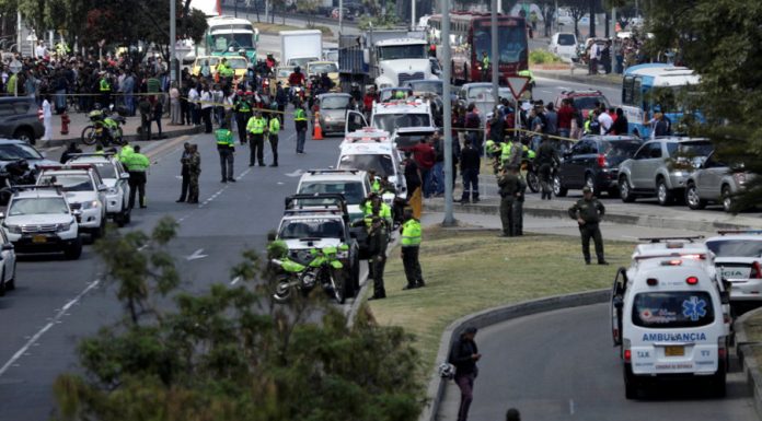 Τουλάχιστον δέκα οι νεκροί από έκρηξη στην Κολομβία
