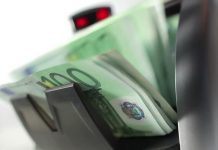 Πρωτογενές πλεόνασμα 6,5 δισ. ευρώ στο οκτάμηνο