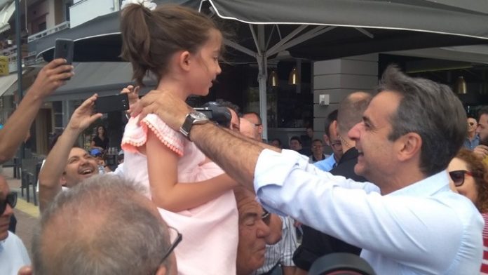 w30-133724mitsotakis2