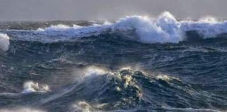 Απαγορευτικό απόπλου από Πειραιά και Λαύριο λόγω ισχυρών ανέμων