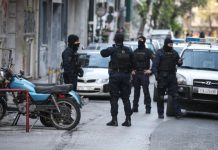 ΕΛΑΣ: Τι βρέθηκε στην… αγορά ναρκωτικών στα Εξάρχεια