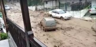 Δραματική η κατάσταση στη Θάσο: Συνεχίζονται με αμείωτη ένταση οι βροχοπτώσεις (Βίντεο)