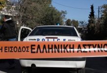 Νεκρός ηλικιωμένος από μαχαίρι στους Αγίους Αναργύρους: Αναζητείται ο γιος του που έχει ψυχολογικά προβλήματα