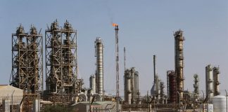 Λιβύη: Ένοπλη οργάνωση απειλεί να κλείσει πετρελαϊκά κοιτάσματα