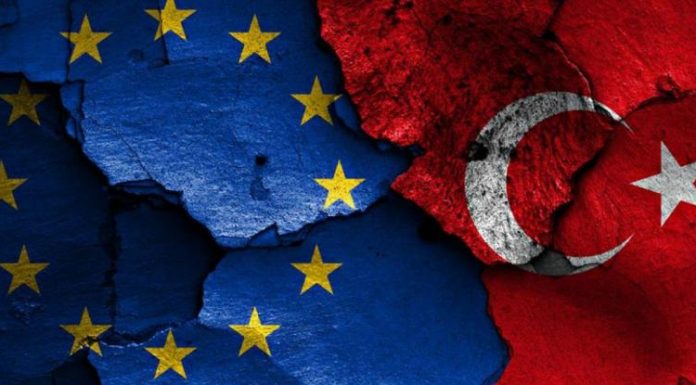 La Repubblica: Κίνδυνος για μία σύγκρουση Ευρώπης – Τουρκίας