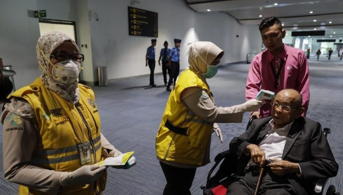 Thermal screening at Indonesia airport as China reports surge in coronavirus cases