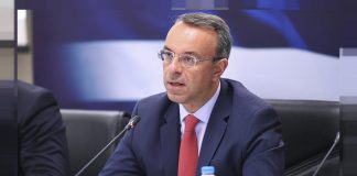 Χρ. Σταικούρας: Αναστέλλεται η πληρωμή φόρων – 800 ευρώ σε όσους σταμάτησαν να δουλεύουν