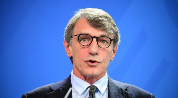 Ντ. Σασόλι: Ανάγκη να χαραχθεί ενιαία ευρωπαϊκή στρατηγική για το μεταναστευτικό