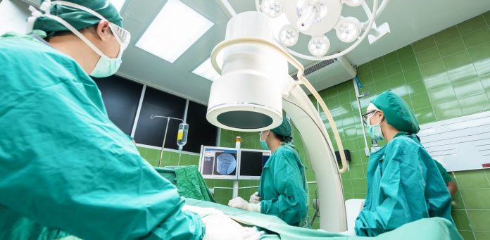 clinic-1807543_1920