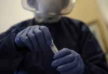 Αττική: Κλιμάκιο του ΕΟΔΥ σε δομή ηλικιωμένων μετά από κρούσμα του ιού