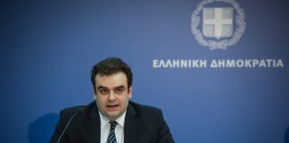 Le Figaro: Αυτό είναι «το πιο εντυπωσιακό θύμα της Covid-19 στην Ελλάδα»