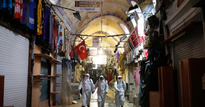 Τουρκία: Ξεπέρασαν τα 126.000 τα κρούσματα του κορωνοϊού