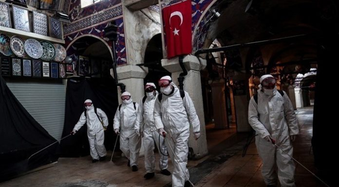 Τουρκία: Ακόμα 84 θάνατοι τις τελευταίες 24 ώρες από τον κορωνοϊό