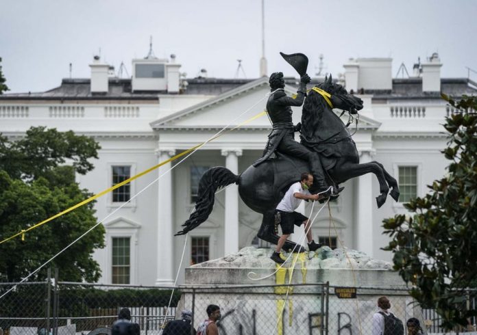 andrew-jackson-protesters