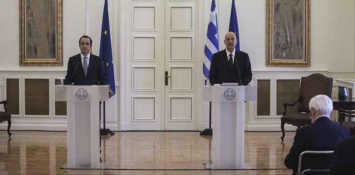 dendias_xristodoulidis