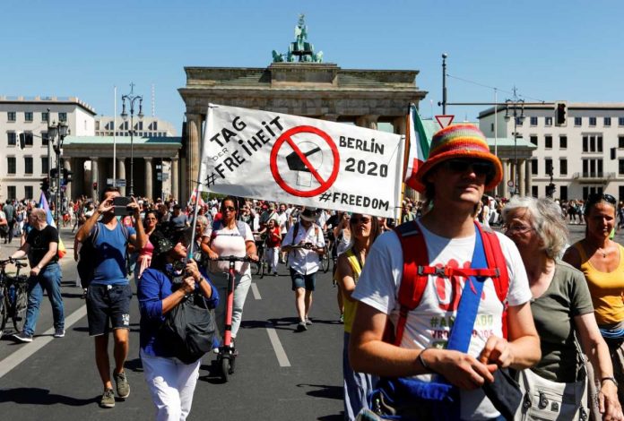 GERMANY-PROTESTS-1200x811
