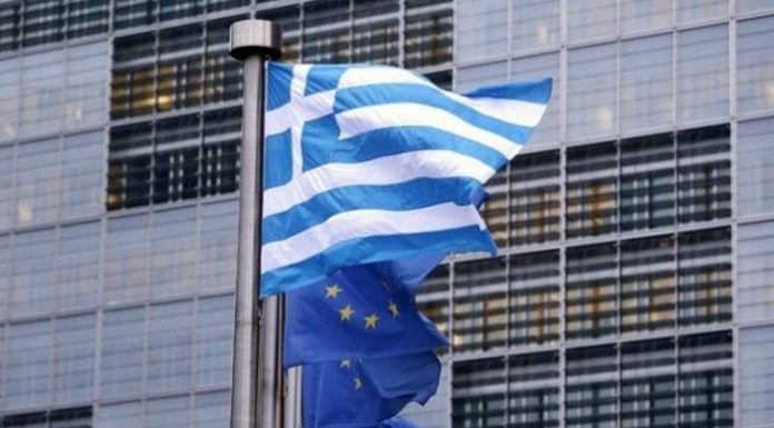Kομισιόν: Πλήρης αλληλεγγύη στην Ελλάδα και την Κύπρο