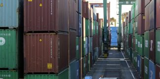 Θρίλερ στον Ασπρόπυργο: Νεκροί αλλοδαποί εντοπίστηκαν σε εμπορευματοκιβώτιο