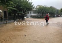 “Άνοιξαν οι ουρανοί” στα Λουτρά Υπάτης: Εκκενώθηκε νηπιαγωγείο