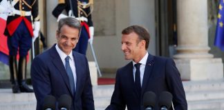 Συνάντηση Μητσοτάκη – Μακρόν την Πέμπτη στην Κορσική