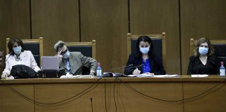 Δίκη ΧΑ: Τη Δευτέρα η αγόρευση της εισαγγελέως – Τι επικαλέστηκαν οι κατηγορούμενοι