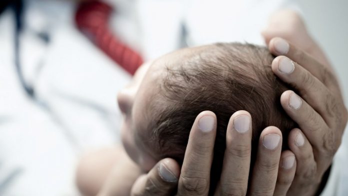 shutterstock_babydoctor_