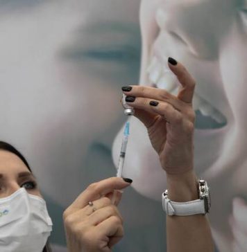 Δανία: Εντοπίστηκαν περιστατικά μόλυνσης από το νέο στέλεχος του κορωνοϊού