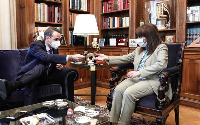 Mitsotakis_Ellada20