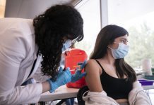 Την επόμενη εβδομάδα ανοίγει τα ραντεβού για εμβολιασμό στους 15-17 ετών