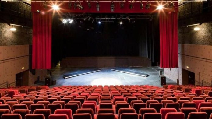 theatro-1024x683-1024x683