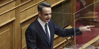 Βουλή: Σήμερα η απάντηση Μητσοτάκη σε Τσίπρα για την ακρίβεια
